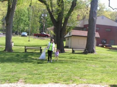 Leetsdale Spring Community Cleanup - 2011